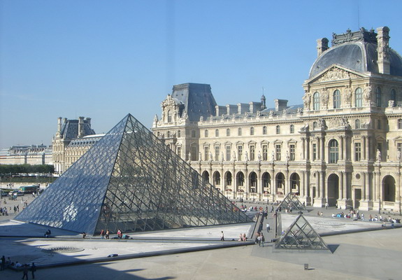 Louvre Museum